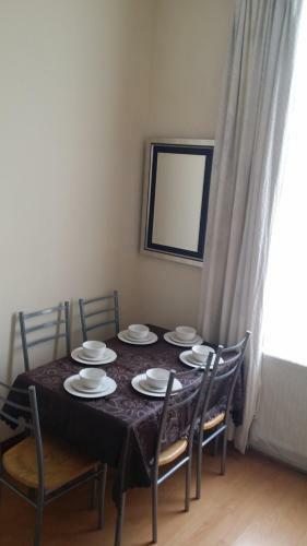 Kensington And Chelsea Apartment