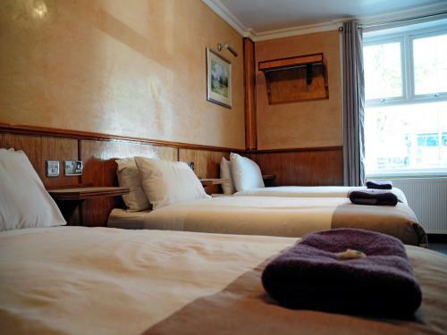 Cricklewood Lodge Hotel
