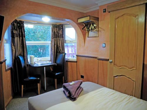 Cricklewood Lodge Hotel
