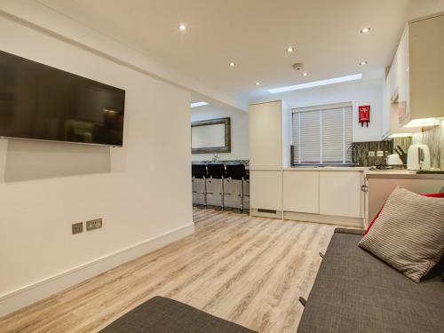 Linton Apartments