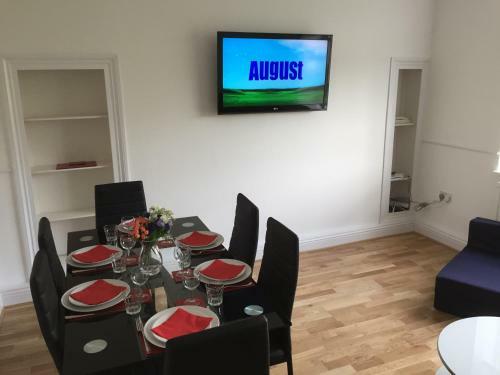 Central London 2 Bedroom Apartment