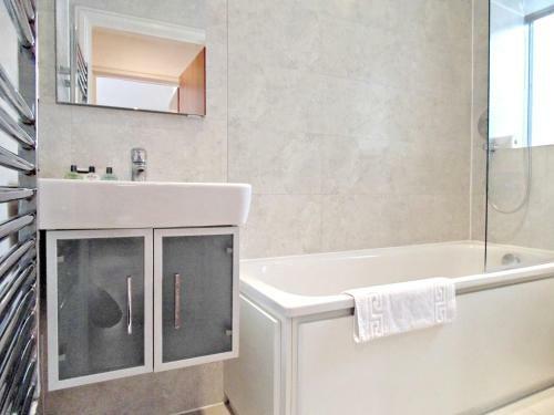 King's Cross Deluxe Serviced Apartments