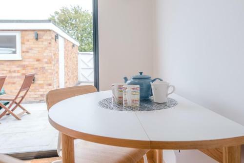 4 Sea View Walk Pakefield