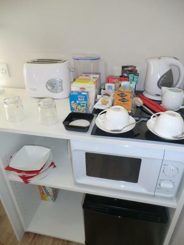 Bed & Breakfast Coombe Dale Accommodation