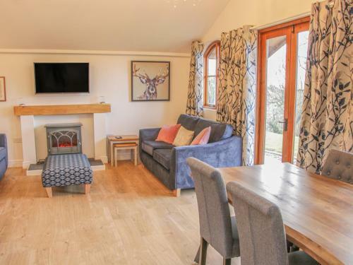 Hillside Lodge