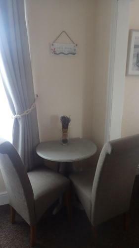 Hostal The Victoria Guest House