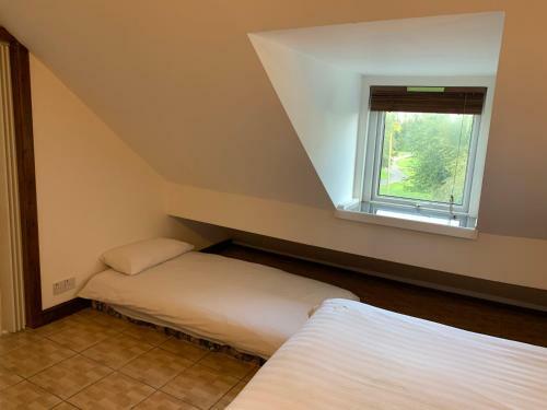 Hostal Yally Hotel