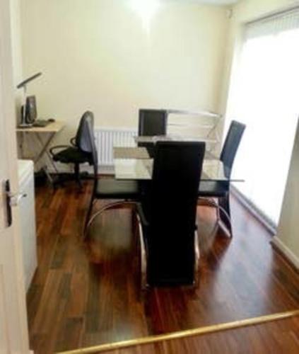 Lovely 3 Bed House Nr Etihad Stadium & City Centre