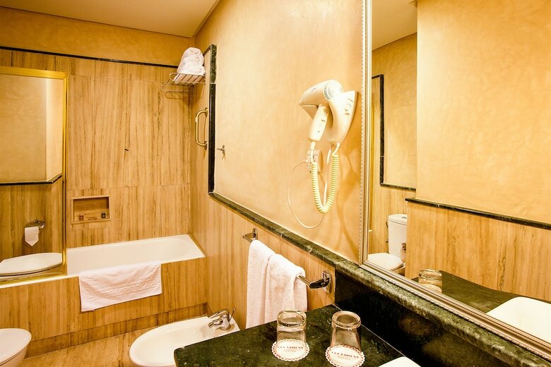 Hotel H�tel Les Saisons