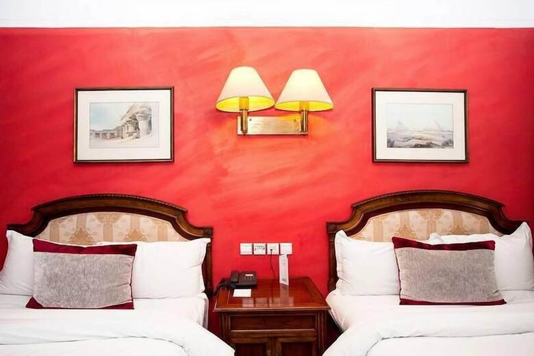 Hotel H�tel Les Saisons