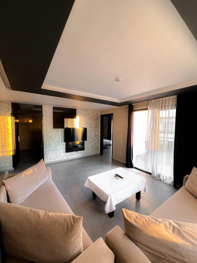La Suite Hotel Boutique