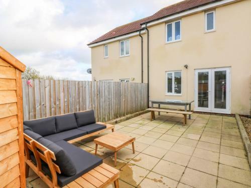 10 Belfrey Close