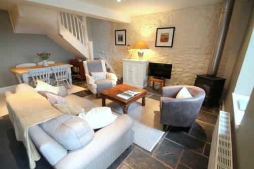 East Harwood Farm Cottage