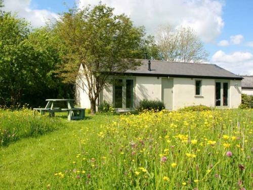 Bailey Point Cottage