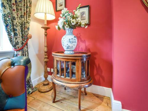 Hyde Tyning Cottage