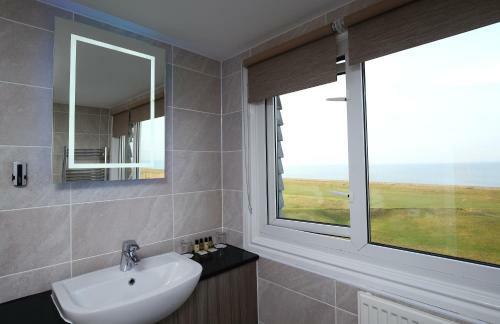 Leasowe Castle Hotel