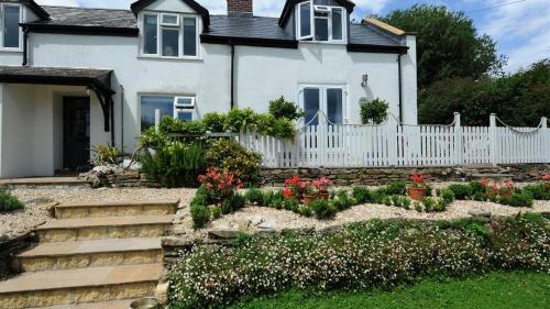 High Bullen Cottage