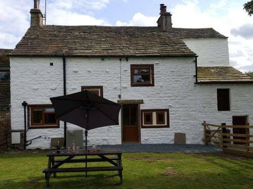 Lower Turnerford Farmhouse
