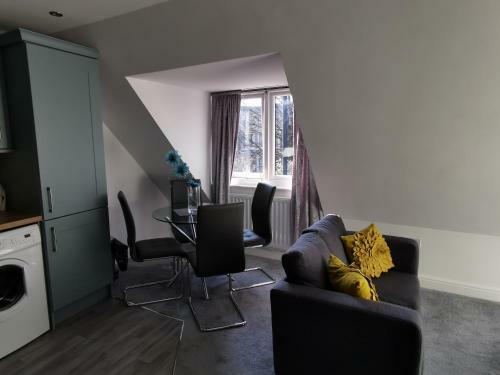 Apartamento Short Stays Away 198
