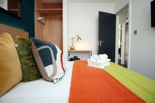 Aneurin House By Staybc