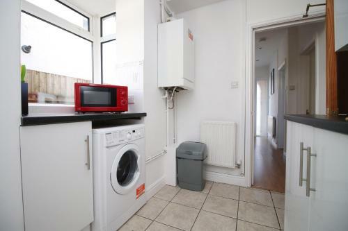 Belle Vue House By Staybc