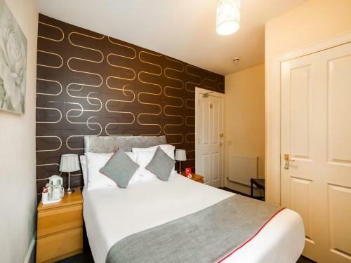 Oyo Braeriach Hotel
