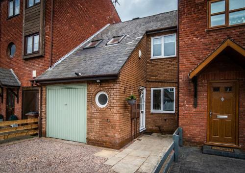 The Birchover Residences At Quayside Close