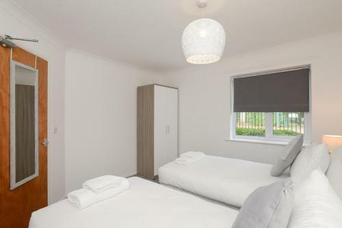 Brook Court - Elegant 2bed Apartment