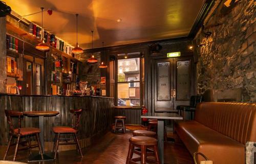 Hotel The Whisky Vaults