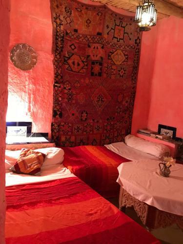 Hostal Auberge Chez Julia