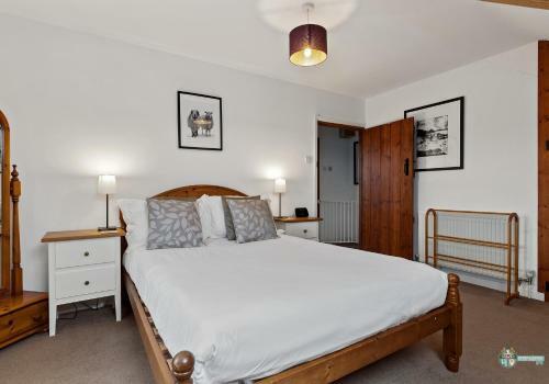 1 Lambston Cottage