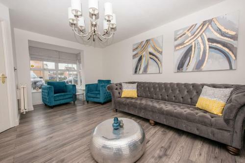 Kvm Swan House By Kvm Serviced Accommodation