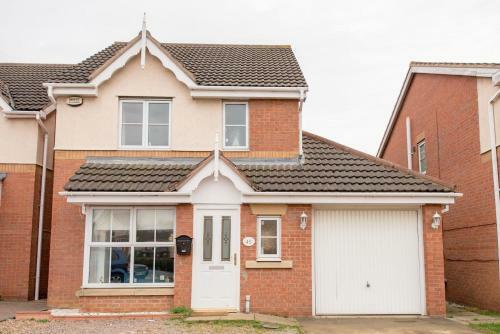 Kvm Swan House By Kvm Serviced Accommodation