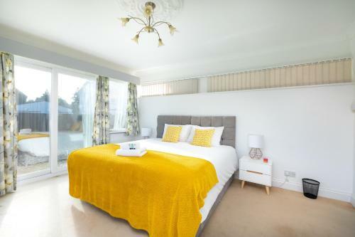 Kvm Sugar Way House By Kvm Serviced Accommodation