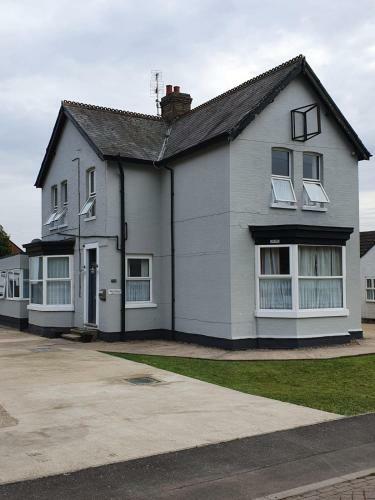 Kvm Sugar Way House By Kvm Serviced Accommodation