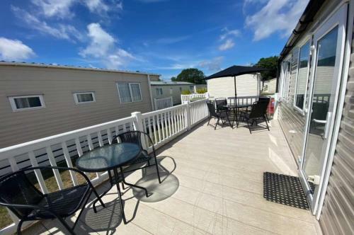 Large Mobile Home, Pevensey Bay Holiday Park,