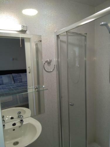 Hostal Lamplighter Guesthouse