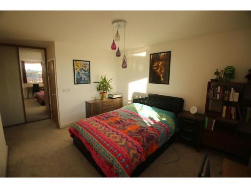 Luxury Town Centre 2bed/bath Apartment