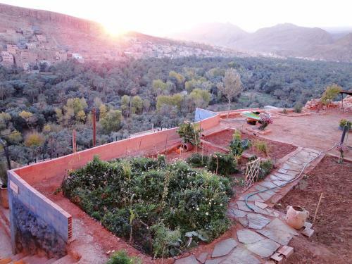 Hostal Guest House Tissili