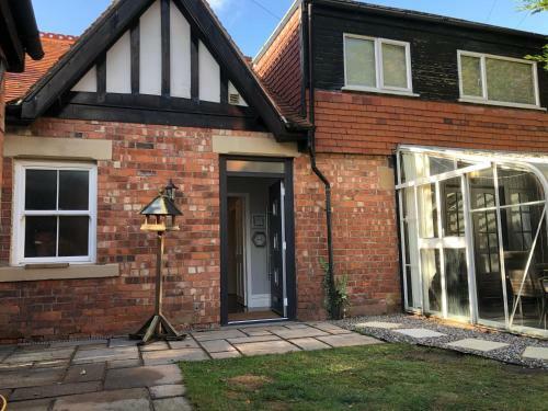 The Coach House In Lytham St Annes