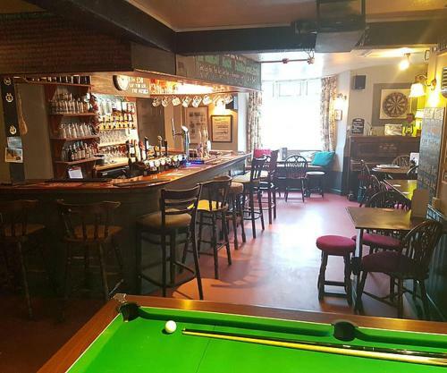 Bed & Breakfast The Halfway House Pub And Kitchen