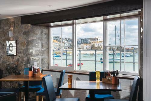 Posada Lifeboat Inn