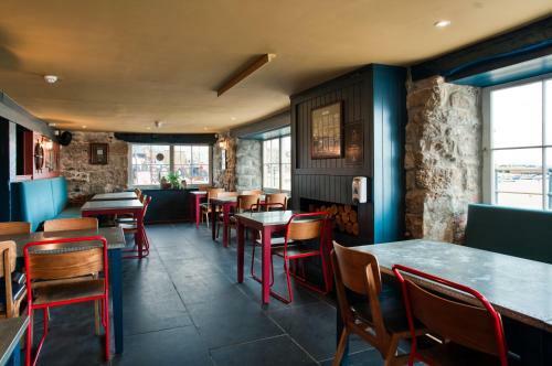 Posada Lifeboat Inn
