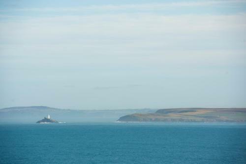 Waves Apartment, St Ives