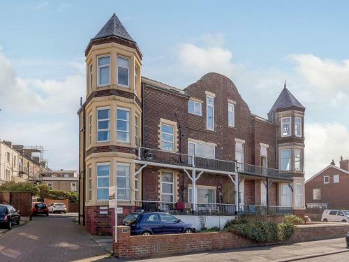 Studio 5 Groveside