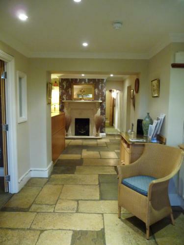 Millhouse Hotel And Riverside Restaurant
