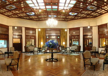 Grand Hotel