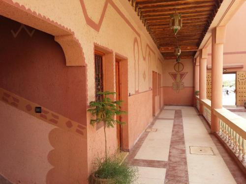 Hotel Mandar Saghrou Tazakht