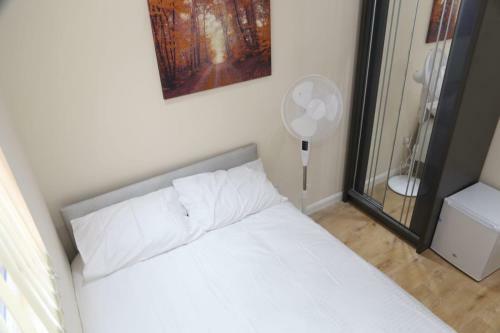 Hostal A A Guest Rooms Thamesmead
