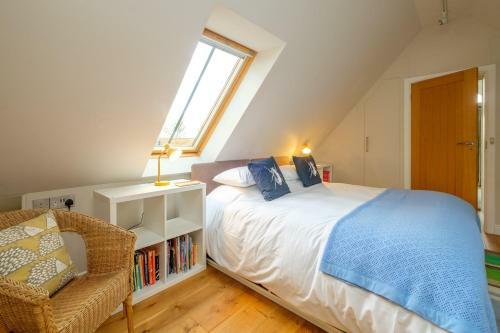 White Cottage Apartment